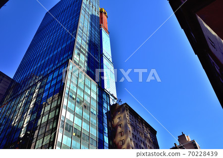 New York Manhattanville Street 70228439