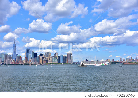 New York Manhattan landscape seen from the sea New York Manhattan landscape seen from the sea 70229740