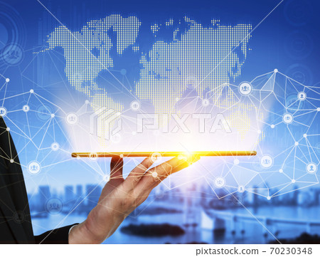 The modern creative communication and internet network connect in smart city The modern creative communication and internet network connect in smart city 70230348
