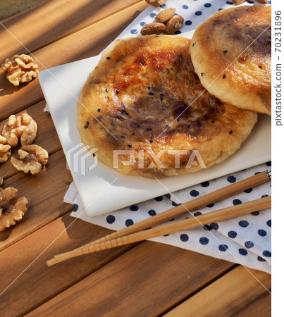 Asian food hotteok and nuts Asian food hotteok and nuts 70231896