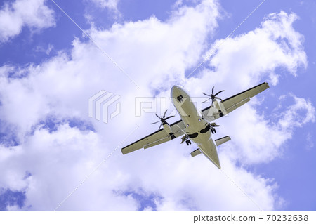 Airplane ATR42-600 Airplane ATR42-600 70232638
