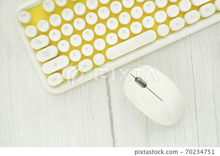 Yellow keyboard and equipment Yellow keyboard and equipment 70234751
