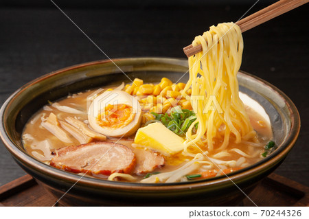 味噌黃油錐拉麵 70244326