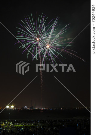 [Aichi Prefecture] Fireworks display at Nagoya Port 70244924