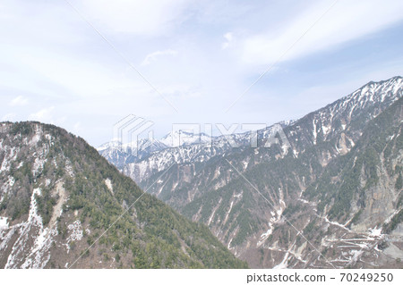 從高山路線看的山脈 從高山路線看的山脈 70249250
