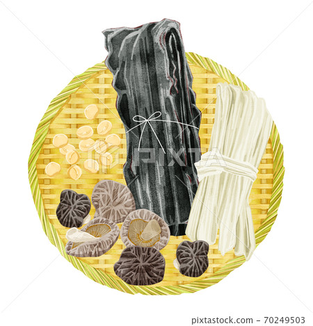 漏勺上的高級果汁的材料插圖 70249503