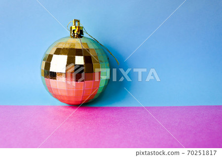 Silver mirror musical club disco ball small round 70251817