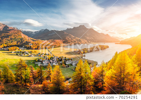 Autumn lake Sils in Swiss Alps Autumn lake Sils in Swiss Alps 70254291
