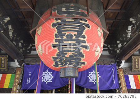 Rokkakudo Main Hall Kanzeon Bosatsu Lantern Rokkakudo Main Hall Kanzeon Bosatsu Lantern 70265795