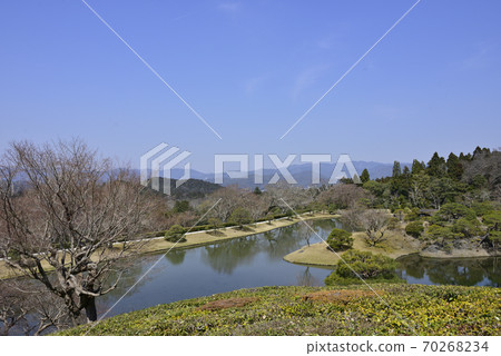 Shogakuin Rikuakami Rikyu Bath Tongyeong seen from Noboru Tei 70268234