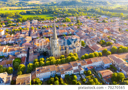 Aerial view of Mirepoix town overlooking Cathedral, France 70270565