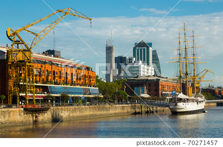 Port Madero in Buenos Aires 70271457
