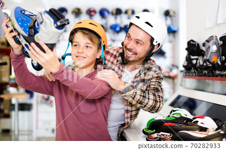 Sportsmen are choosing rollers for their hobby Sportsmen are choosing rollers for their hobby 70282933