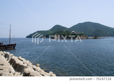 從前往千歲島的碼頭眺望島景 從前往千歲島的碼頭眺望島景 70287138