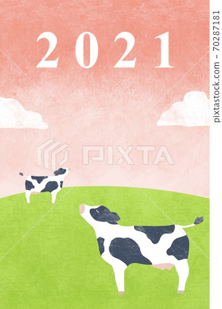 牛站在牧場上的新年賀卡插圖 牛站在牧場上的新年賀卡插圖 70287181