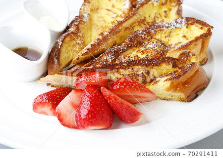 French toast	 70291411