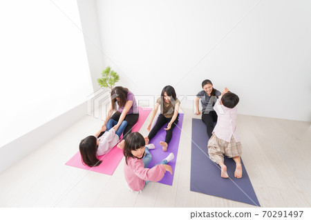 Stretching with parent and child 70291497