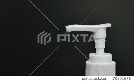 Alcohol gel drops 70291678