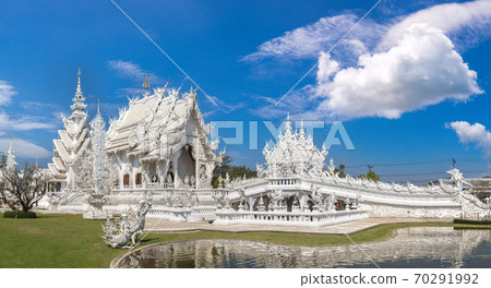 White Temple (Wat Rong Khun) in Chiang Rai 70291992