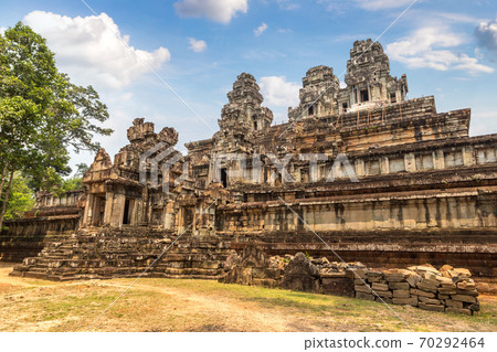Ta Keo temple in Angkor Ta Keo temple in Angkor 70292464