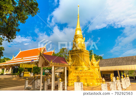 Red Temple on Samui Red Temple on Samui 70292563