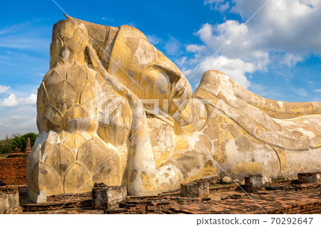 Sleeping Buddha in Ayutthaya 70292647