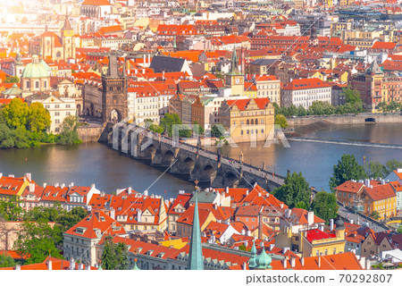 Charles Bridge, Czech: Karluv most, over Vltava River in Prague, Czech Republic Charles Bridge, Czech: Karluv most, over Vltava River in Prague, Czech Republic 70292807