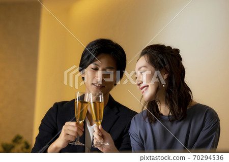 Couple bar counter Couple bar counter 70294536