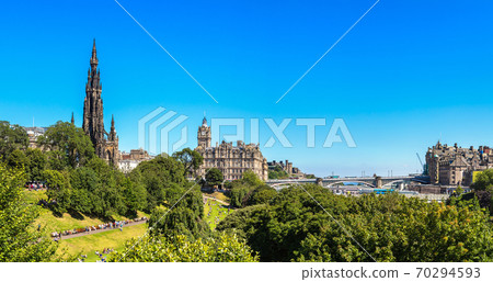 Walter Scott Monument in Edinburgh 70294593