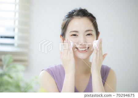 美容洗面奶 美容洗面奶 70294675