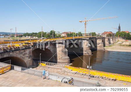 Renovation of Augustus Bridge in Dresden 70299055