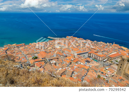 Aerial view of Cefalu in Sicily, Italy 70299342