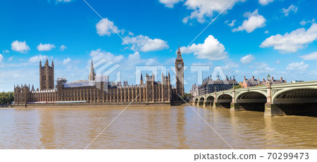 Big Ben, Parliament, Westminster bridge in London 70299473