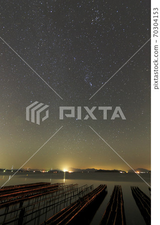 Starscape photo Orion shining in the sky in Setouchi 70304153