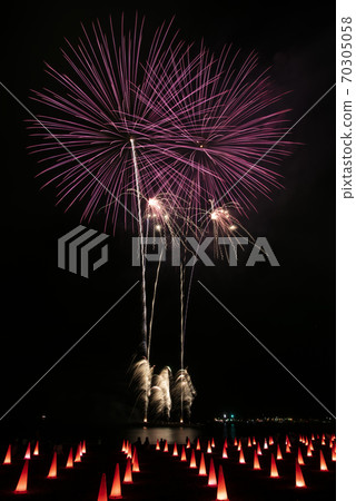 2020 Ito Onsen "Autumn Fireworks" 1st 70305058