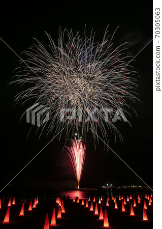 2020年伊東溫泉“秋天的煙火”第1名 2020年伊東溫泉“秋天的煙火”第1名 70305063