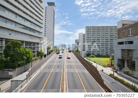 Osaka Prefecture / Hanshin Expressway No. 13 East Osaka Line Transportation Osaka Prefecture / Hanshin Expressway No. 13 East Osaka Line Transportation 70305227
