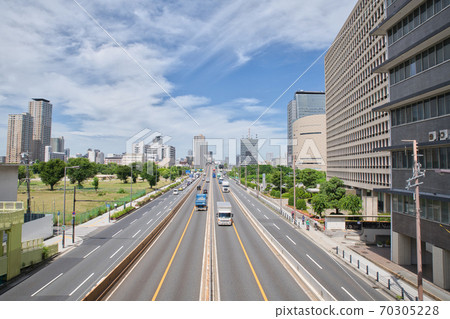 Osaka Prefecture / Hanshin Expressway No. 13 East Osaka Line Transportation 70305228