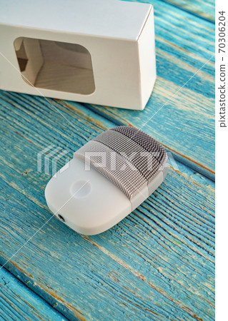 box vibration massager for facial skin care box vibration massager for facial skin care 70306204