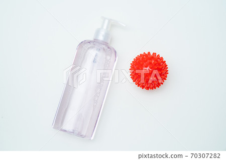 model Coronavirus COVID-19. bottle antiseptic. model Coronavirus COVID-19. bottle antiseptic. 70307282