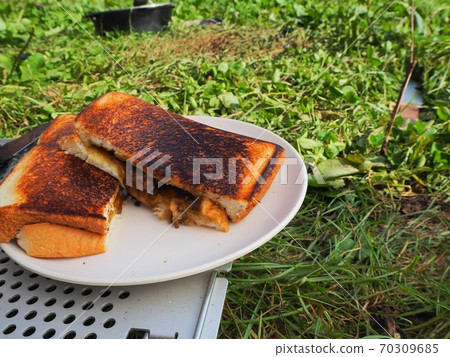 Bread Curry Bread-Fumotoppara Campground- 70309685