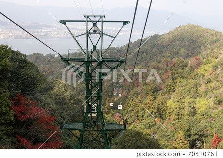 Hiroshima Prefecture Autumn Aki Miyajima Misen Ropeway Hiroshima Prefecture Autumn Aki Miyajima Misen Ropeway 70310761