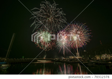 Atami sea fireworks display 70312378
