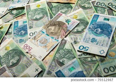 polish paper money or banknotes 70312987