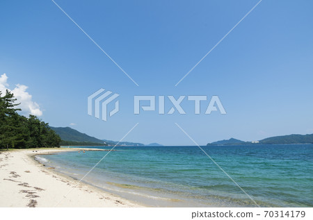 [Amanohashidate] Summer beach, Amanohashidate beach 70314179