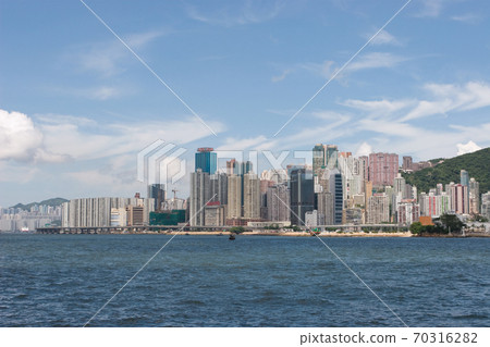 30 May 2007 a high rise buildings. Causeway Bay, hk Island. 70316282