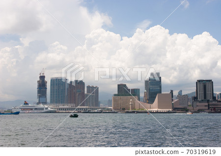 30 May 2007 view of Kowloon from Wan Chai Waterfront Promenade 30 May 2007 view of Kowloon from Wan Chai Waterfront Promenade 70319619