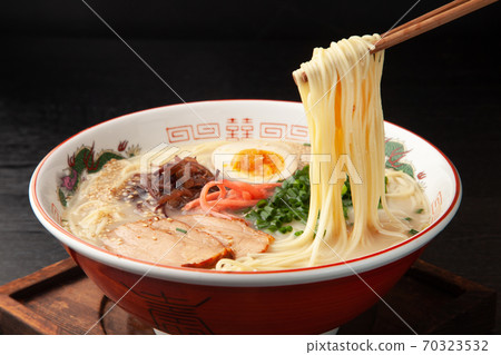Tonkotsu Ramen 70323532