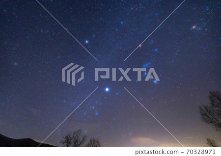 Norikura Kogen冬季繁星點點的天空[長野縣] 70328971