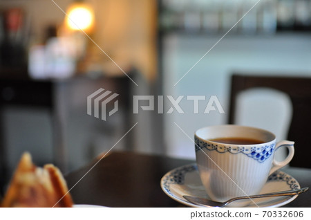 Calm shop coffee Calm shop coffee 70332606